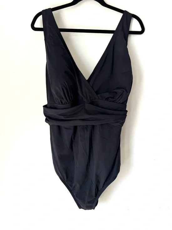 Lands' End One Piece Black Swimsuit NWOT Sz 2X - Picture 3 of 8